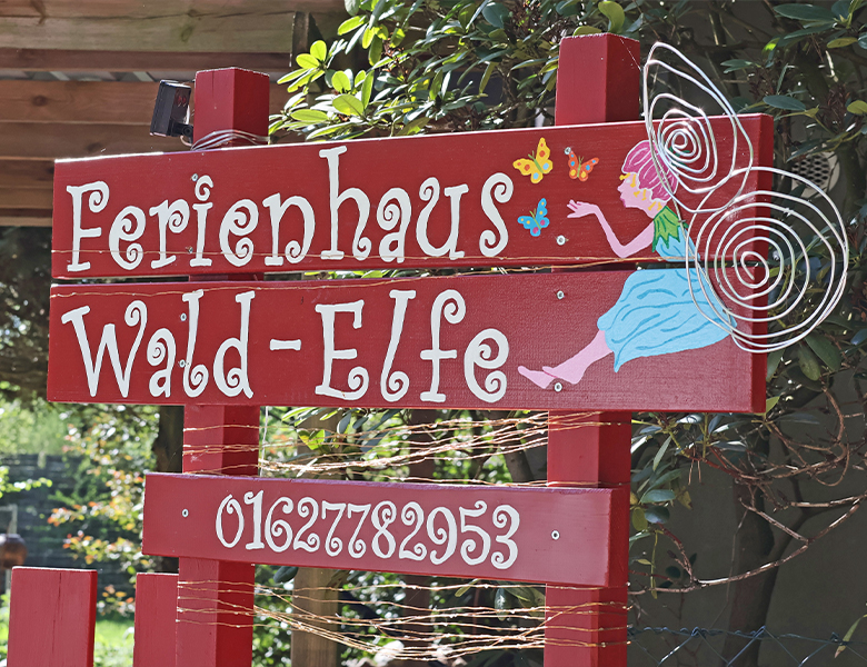 Waldelfe Eingangsschild